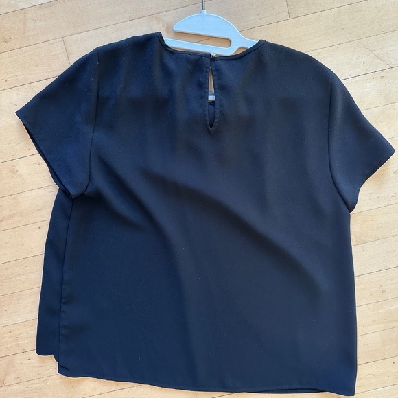 CeCe Black faux cape front top, Med, CB2299 - Picture 4 of 4